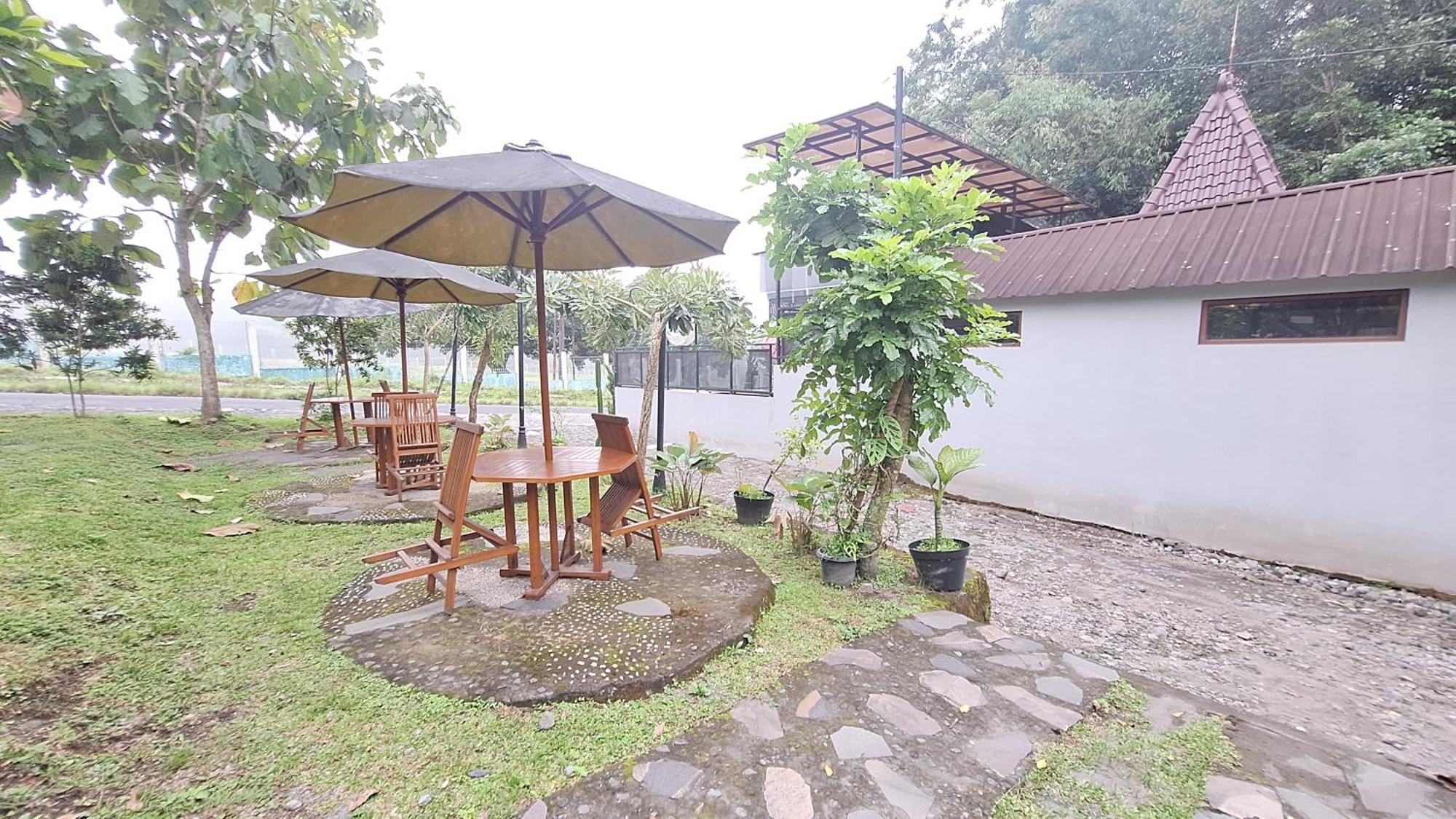 The Allabun Glamping Yogyakarta Kaliurang Esterno foto