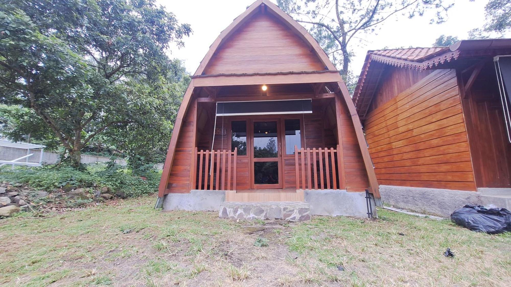 The Allabun Glamping Yogyakarta Kaliurang Esterno foto